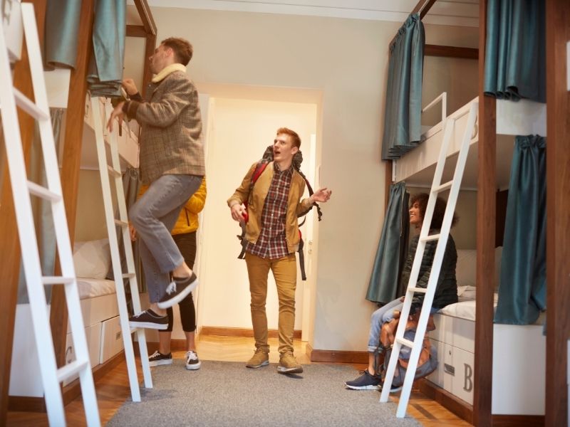 Work for Your Accommodation in a Hostel – How Does it Work?