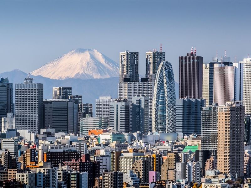 Mount Fuji Can Be Seen From Tokyo. However, Many Travellers Take A Day Trip To Mount Fuji From Tokyo To Discover The Five Lakes And Other Places At The Base of Mount Fuji.