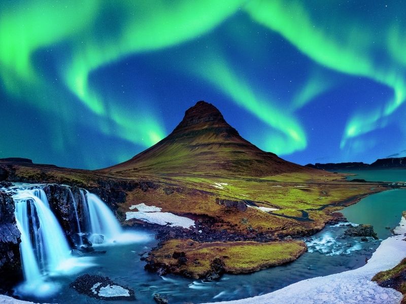 Why Visit Iceland? – Convince Me!